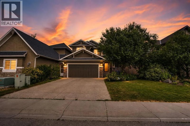 126 Panatella Crescent Northwest, Calgary, Alberta, T3K0M5, Calgary, Alberta — photo 1 of 5