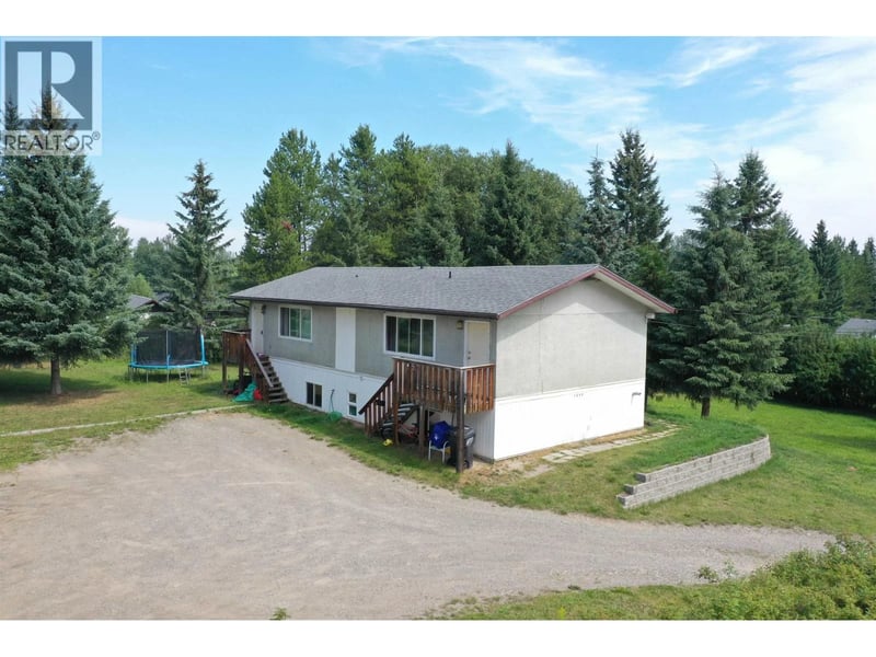 1944 POPLAR Avenue, Quesnel, British Columbia, V2J3Z5, Quesnel, British Columbia — photo 1 of 5