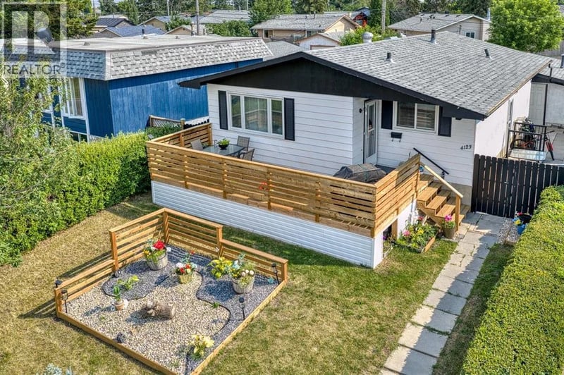 4123 30 Avenue Southeast, Calgary, Alberta, T2B0H3, Calgary, Alberta — photo 1 of 5