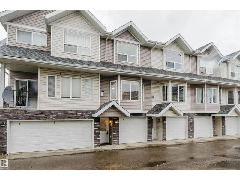 #2 13215 153 AV NW, Edmonton, Alberta, T6V0B6, Edmonton, Alberta — photo 1 of 5