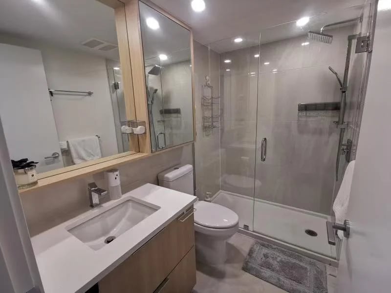 #TH12 10388 133 Street, Surrey, British Columbia, V3T3Z1, Surrey, British Columbia — photo 1 of 5