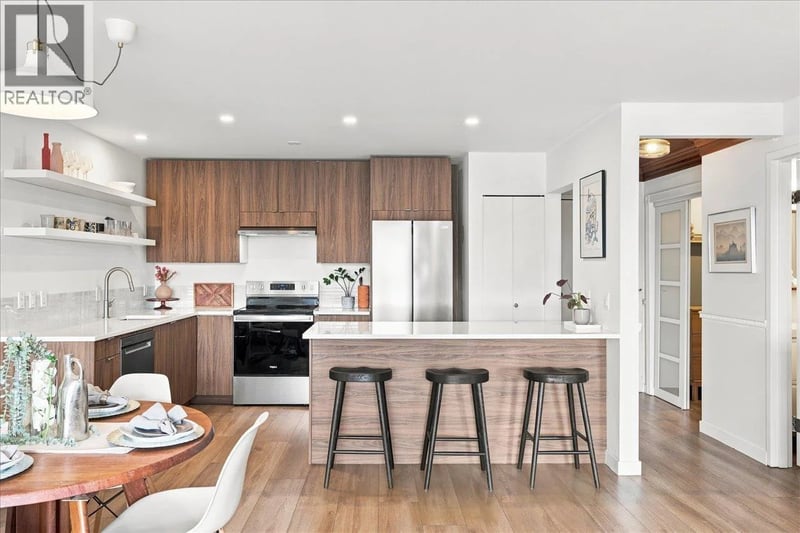 #207 236 2ND Street, North Vancouver, British Columbia, V7M1C6, North Vancouver, British Columbia — photo 1 of 5