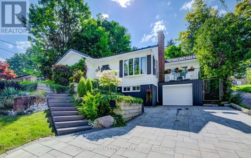 24 Forest Road, Cambridge, Ontario, N1S3B2, Cambridge, Ontario — photo 1 of 5