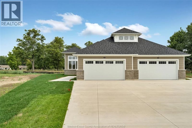 29 SANDCASTLE, Amherstburg, Ontario, N9V0J2, Amherstburg, Ontario — photo 1 of 5