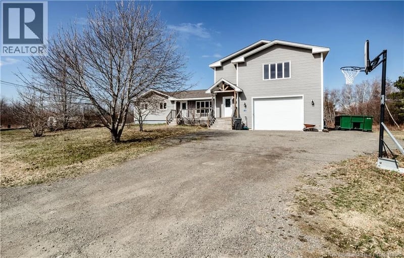 18 Louis-Bourg Road, Bouctouche, New Brunswick, E4S3N7, Bouctouche, New Brunswick — photo 1 of 5