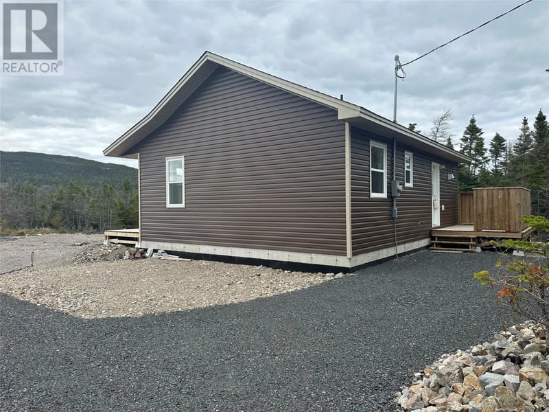 25 Ocean View Drive, Norman's Cove, Newfoundland & Labrador, A0B2T0, Norman's Cove, Newfoundland & Labrador — photo 1 of 5