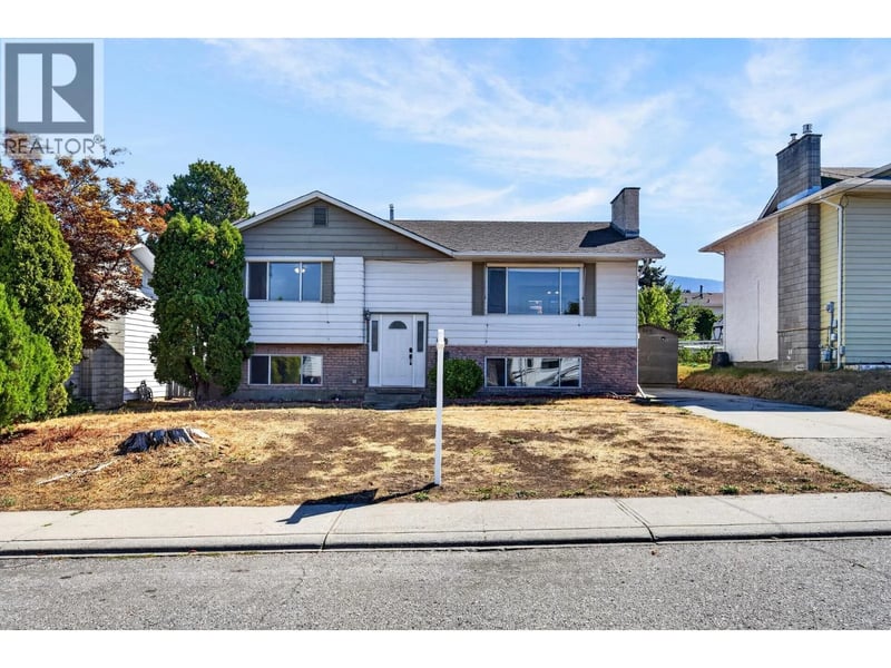 3907 14 Street, Vernon, British Columbia, V1T7N3, Vernon, British Columbia — photo 1 of 5