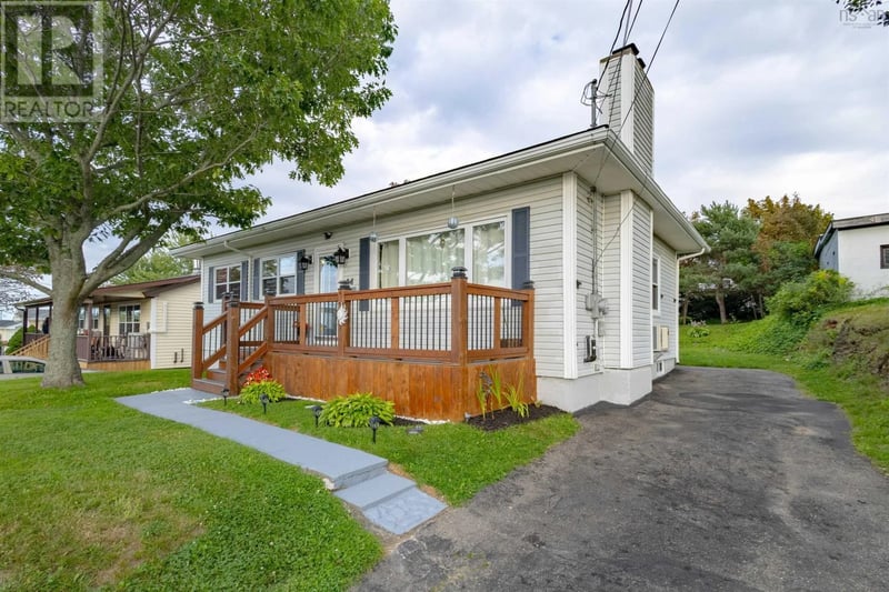 26 Grove Street, Sydney, Nova Scotia, B1P3M8, Sydney, Nova Scotia — photo 1 of 5
