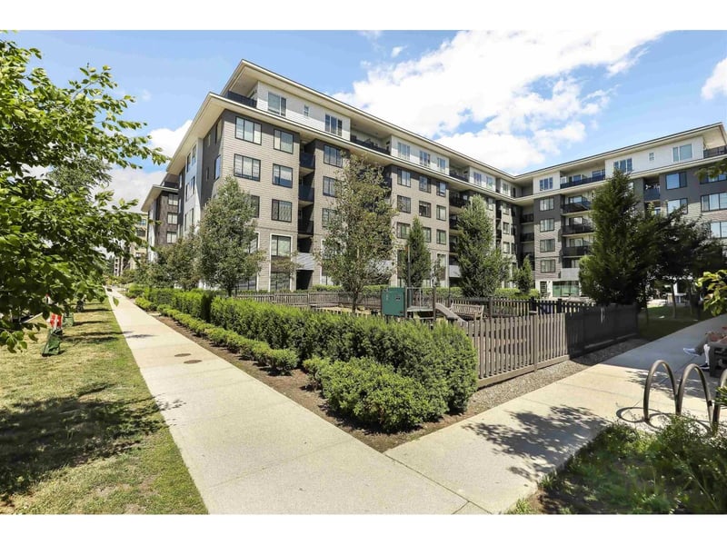 #215 15825 85 Avenue, Surrey, British Columbia, V4N6W9, Surrey, British Columbia — photo 1 of 5