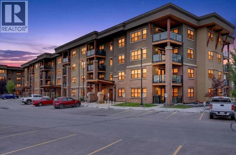 10 Market Boulevard Southeast, Airdrie, Alberta, T4A0W8, Airdrie, Alberta — photo 1 of 5