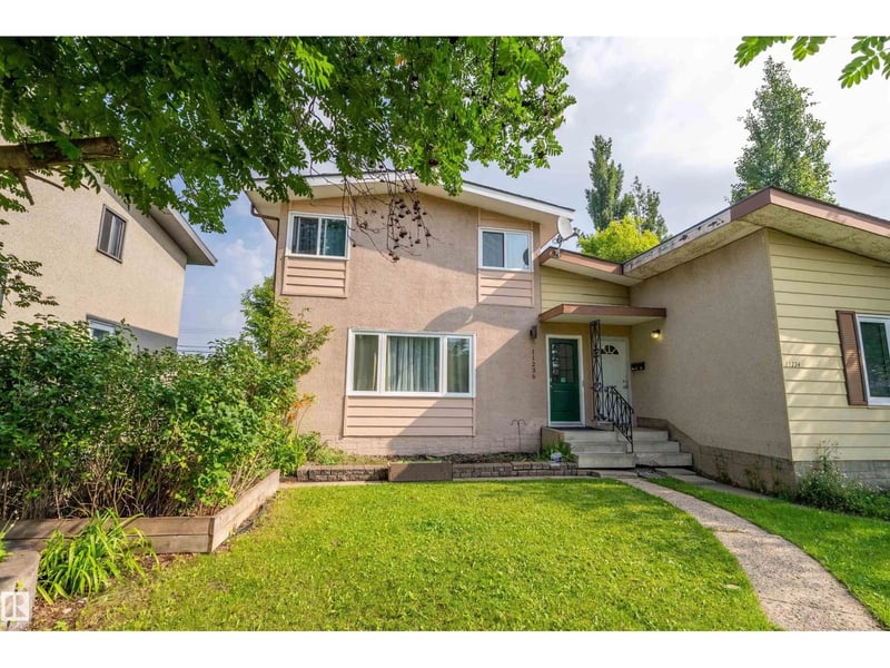 11236 40 AV NW, Edmonton, Alberta, T6J0R2, Edmonton, Alberta — photo 1 of 5