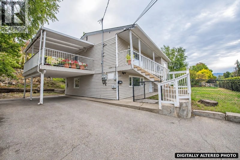 12005 Kalamalka Road, Coldstream, British Columbia, V1B1M3, Coldstream, British Columbia — photo 1 of 5