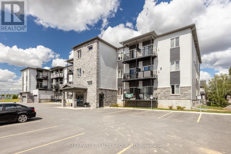 #110 975 North Russell Road, Russell, Ontario, K4R0L9, Russell, Ontario — photo 1 of 5