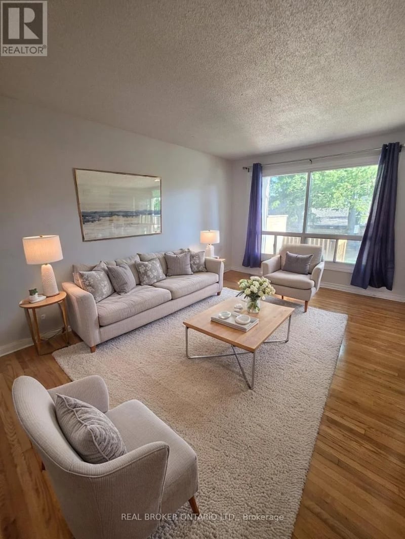 #12 275 Blake Street, Barrie (North Shore), Ontario, L4M1K7, Barrie (North Shore), Ontario — photo 1 of 5