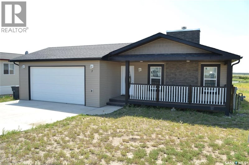 7 2004 Alice ROAD, Estevan, Saskatchewan, S4A1G7, Estevan, Saskatchewan — photo 1 of 5