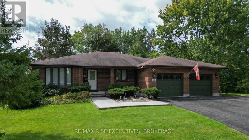27 Gore Street, Loyalist (Odessa), Ontario, K0H2H0, Loyalist (Odessa), Ontario — photo 1 of 5