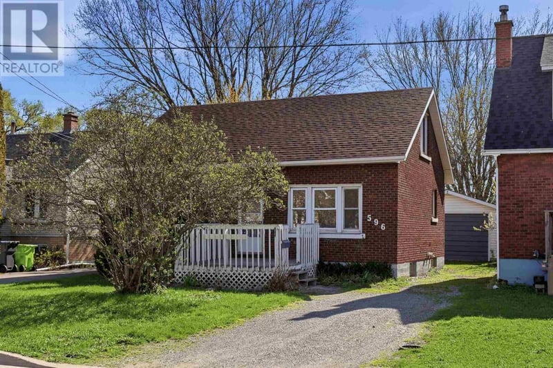 596 Sherbourne ST, Sault Ste. Marie, Ontario, P6C3X7, Sault Ste. Marie, Ontario — photo 1 of 5