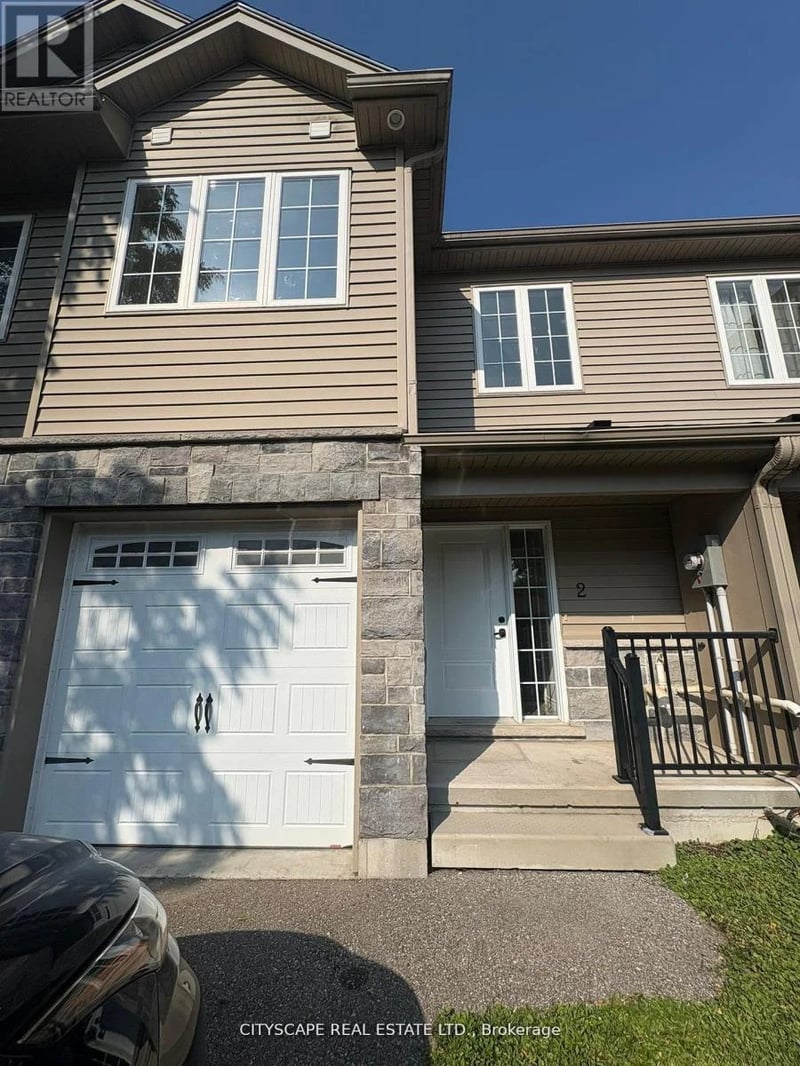 #16 10.5 Dufferin Street, Norwich (Norwich Town), Ontario, N0J1P0, Norwich (Norwich Town), Ontario — photo 1 of 5