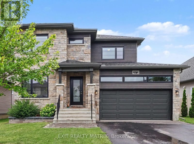 273 Central Park Boulevard, Russell, Ontario, K4R0E9, Russell, Ontario — photo 1 of 5