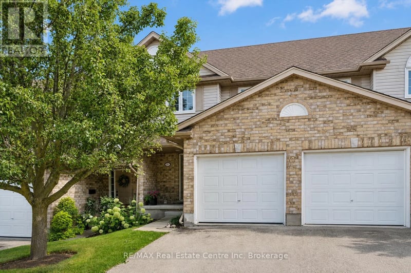 #21 31 SCHRODER Crescent, Guelph (Grange Road), Ontario, N1E7M6, Guelph (Grange Road), Ontario — photo 1 of 5