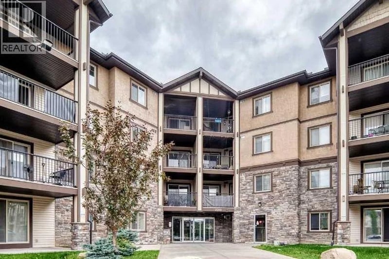 60 Panatella Street Northwest, Calgary, Alberta, T3K0M2, Calgary, Alberta — photo 1 of 5