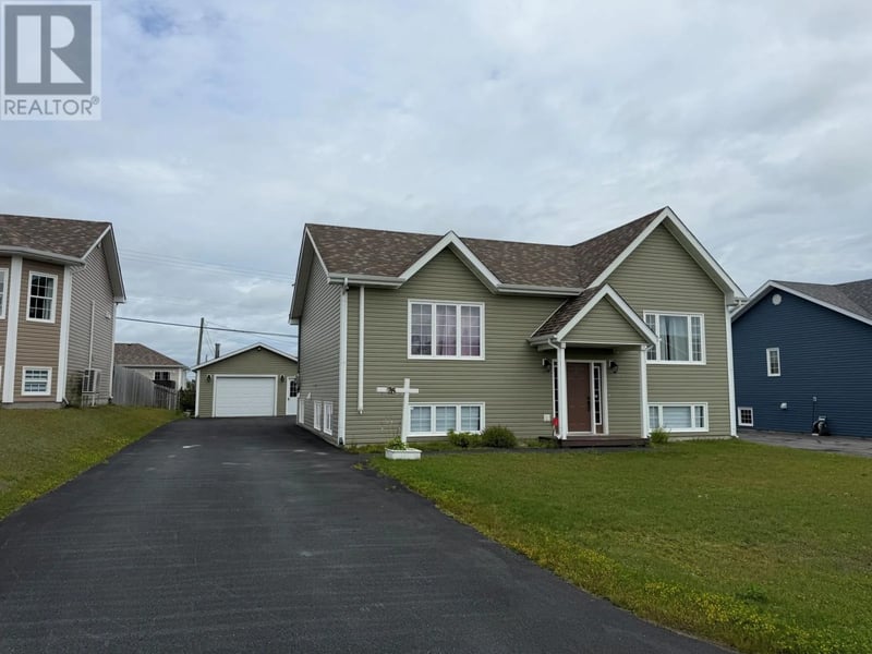 26 Payette Street, Gander, Newfoundland & Labrador, A1V0B7, Gander, Newfoundland & Labrador — photo 1 of 5
