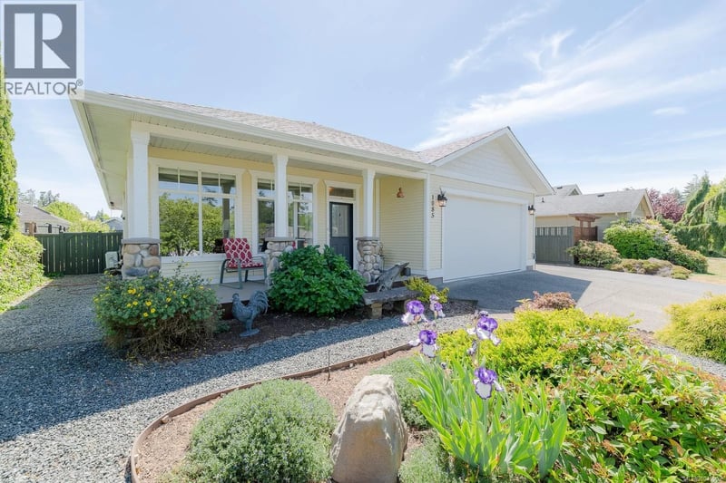 1085 Tara Crescent, Parksville, British Columbia, V9P2W5, Parksville, British Columbia — photo 1 of 5