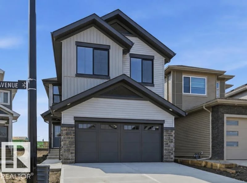 911 18 AV NW, Edmonton, Alberta, T6T2X3, Edmonton, Alberta — photo 1 of 5