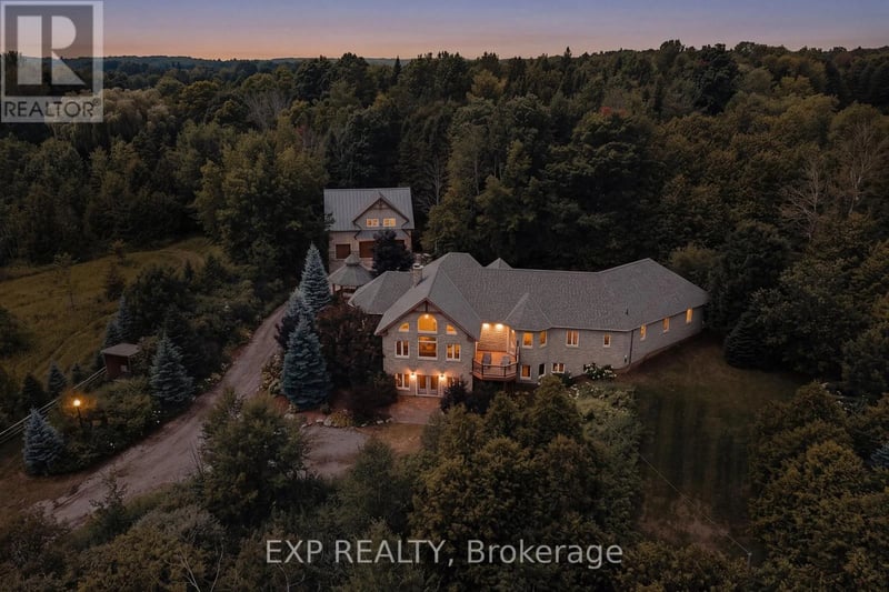 7392 Wellington Road 11 Road, Mapleton, Ontario, N0G2K0, Mapleton, Ontario — photo 1 of 5