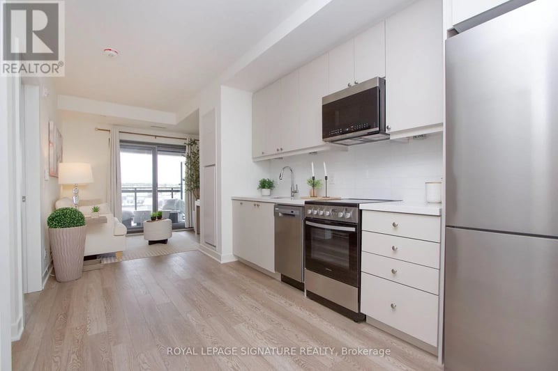 #613 51 Clarington Boulevard, Clarington (Bowmanville), Ontario, L1C7J8, Clarington (Bowmanville), Ontario — photo 1 of 5