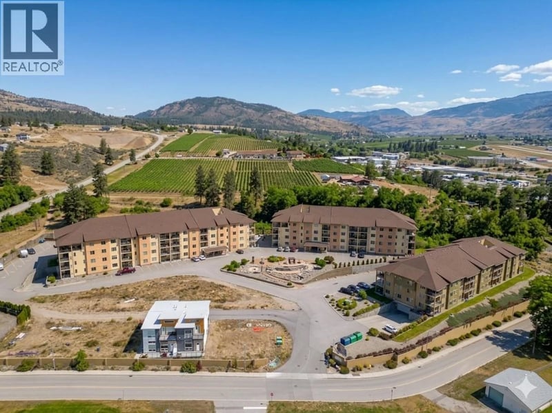 #107B 921 SPILLWAY Road, Oliver, British Columbia, V0H1T8, Oliver, British Columbia — photo 1 of 5