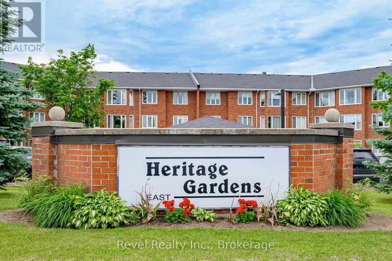 #302 3 Heritage Way, Kawartha Lakes (Lindsay), Ontario, K9V5Z1, Kawartha Lakes (Lindsay), Ontario — photo 1 of 5