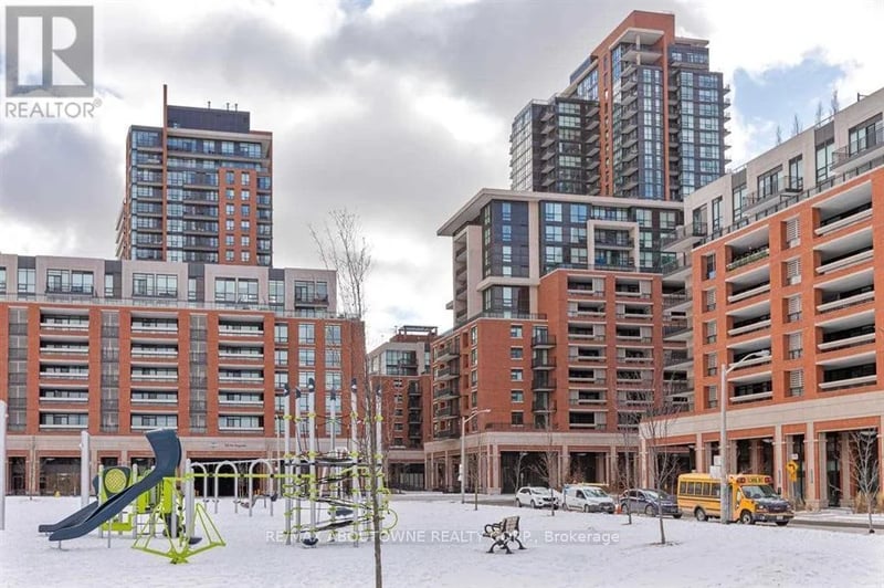 #722 830 Lawrence Avenue West, Toronto (Yorkdale-Glen Park), Ontario, M6A0B6, Toronto (Yorkdale-Glen Park), Ontario — photo 1 of 5