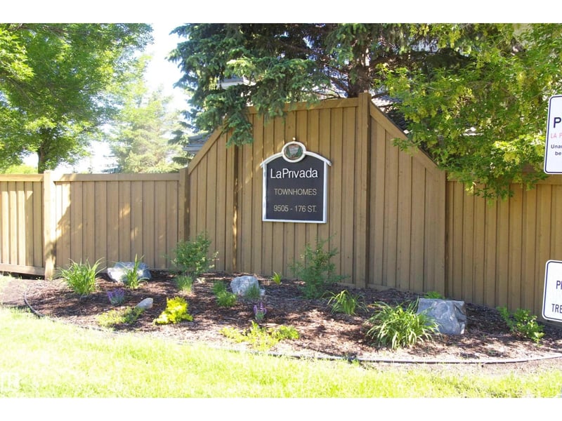 #27 9505 176 ST NW, Edmonton, Alberta, T5T5Z4, Edmonton, Alberta — photo 1 of 5