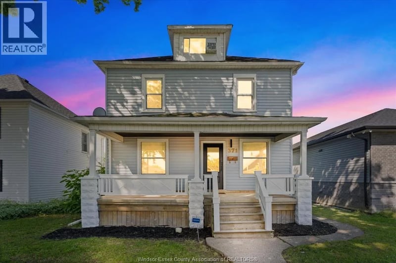 371 Curry, Windsor, Ontario, N9E2B6, Windsor, Ontario — photo 1 of 5