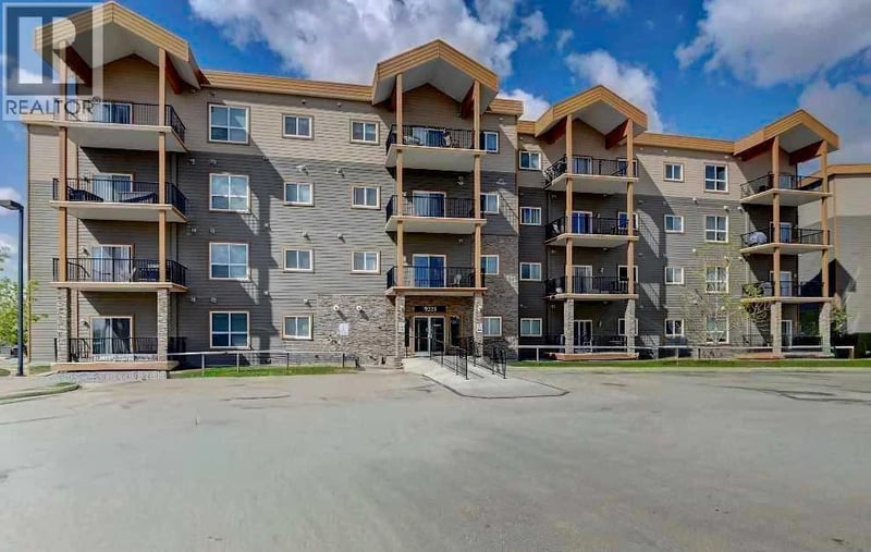 9221 Lakeland Drive, Grande Prairie, Alberta, T8X0B8, Grande Prairie, Alberta — photo 1 of 5