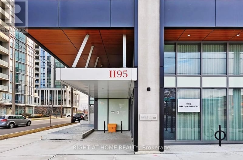 #704 1195 The Queensway, Toronto (Islington-City Centre West), Ontario, M8Z0H1, Toronto (Islington-City Centre West), Ontario — photo 1 of 5