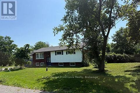 357 Martin Road, Peterborough (Northcrest Ward 5), Ontario, K9K1C9, Peterborough (Northcrest Ward 5), Ontario — photo 1 of 5