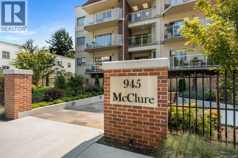 #203 945 McClure Street, Victoria, British Columbia, V8V3E8, Victoria, British Columbia — photo 1 of 5