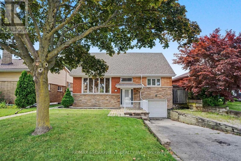 100 Hardale Crescent, Hamilton (Huntington), Ontario, L8T1Y3, Hamilton (Huntington), Ontario — photo 1 of 5