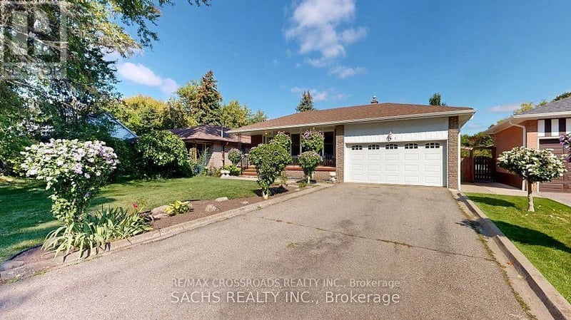 #Rear 377 Crosby Avenue, Richmond Hill (Crosby), Ontario, L4C2R8, Richmond Hill (Crosby), Ontario — photo 1 of 5