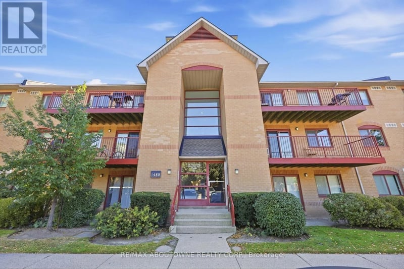 #1611 1480 Pilgrims Way, Oakville (GA Glen Abbey), Ontario, L6M3G7, Oakville (GA Glen Abbey), Ontario — photo 1 of 5