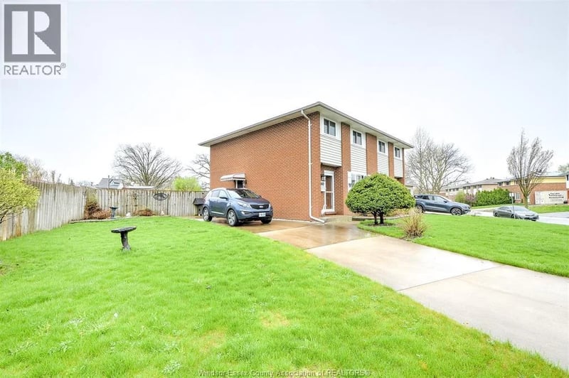 9447 ALTEN Drive, Windsor, Ontario, N8R1V9, Windsor, Ontario — photo 1 of 5