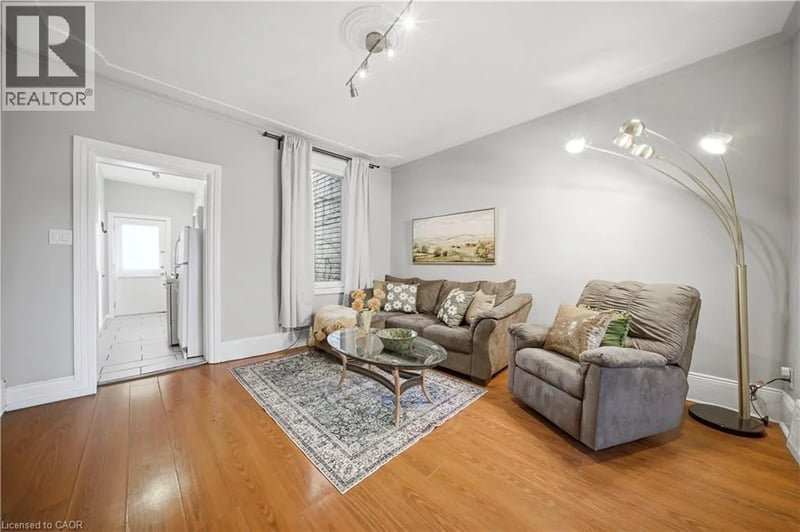 107 QUEEN Street South, Hamilton, Ontario, L8P3R9, Hamilton, Ontario — photo 1 of 5
