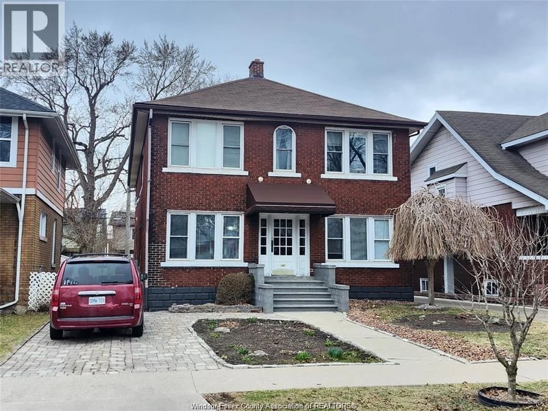 #2 387 PARTINGTON, Windsor, Ontario, N9B2N4, Windsor, Ontario — photo 1 of 5