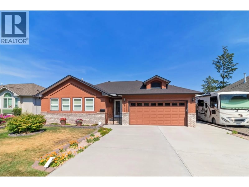 3527 Glen Eagles Drive, West Kelowna, British Columbia, V4T2L6, West Kelowna, British Columbia — photo 1 of 5