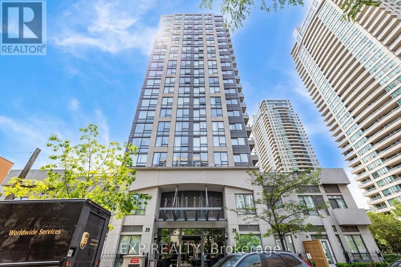 #311 35 Hollywood Avenue, Toronto (Willowdale East), Ontario, M2N0A9, Toronto (Willowdale East), Ontario — photo 1 of 5