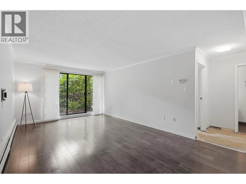#210 466 EIGHTH Avenue, New Westminster, British Columbia, V3L4L2, New Westminster, British Columbia — photo 1 of 5