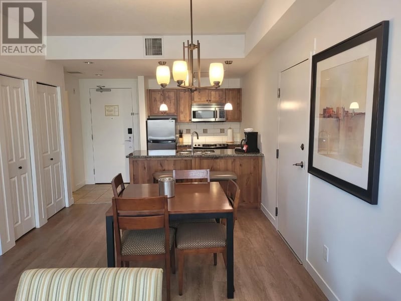 #110 4200 Lakeshore Drive, Osoyoos, British Columbia, V0H1V6, Osoyoos, British Columbia — photo 1 of 5