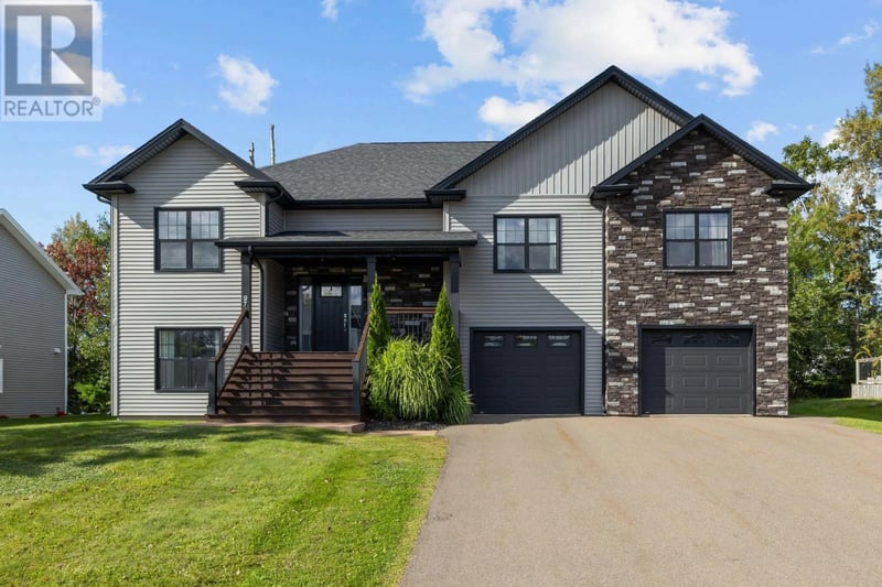 97 Nash Drive, Charlottetown, Prince Edward Island, C1E3H7, Charlottetown, Prince Edward Island — photo 1 of 5